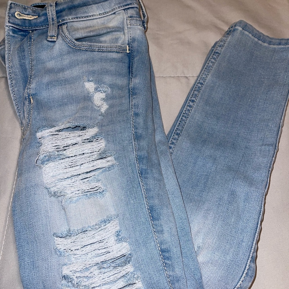 Distressed Hollister skinny jeans